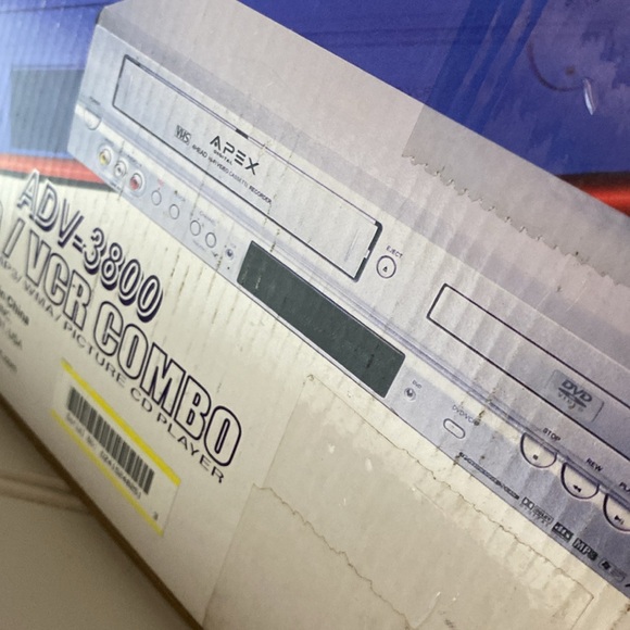 APEX ADV-3800 DVD/VCR COMBO NIB - Picture 10 of 10